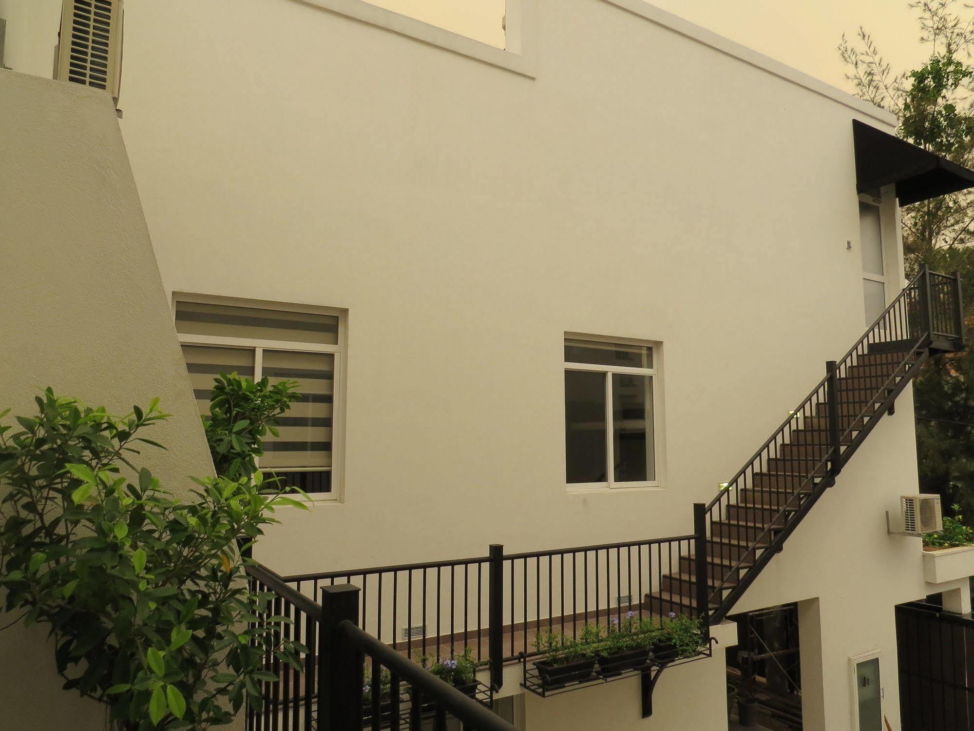 Chapelton House Acomodação com café da manhã Colombo Exterior foto